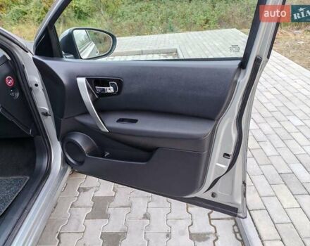 Серый Ниссан Кашкай 2, объемом двигателя 1.5 л и пробегом 234 тыс. км за 8999 $, фото 50 на Automoto.ua