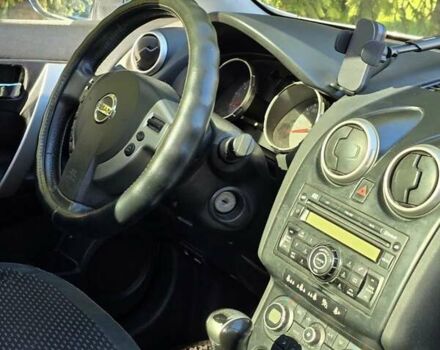 Ниссан Кашкай 2 2009 в Бердичеве на Automoto.ua Серый Ниссан Кашкай 2, объемом двигателя 1.6 л и пробегом 300 тыс. км за 9800 $, фото 4 на Automoto.ua