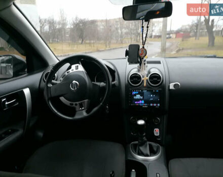 Серый Ниссан Кашкай 2, объемом двигателя 1.46 л и пробегом 285 тыс. км за 9500 $, фото 6 на Automoto.ua