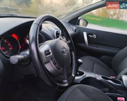 Ниссан Кашкай 2 2009 в Житомире на Automoto.ua Серый Ниссан Кашкай 2, объемом двигателя 1.5 л и пробегом 239 тыс. км за 8990 $, фото 12 на Automoto.ua