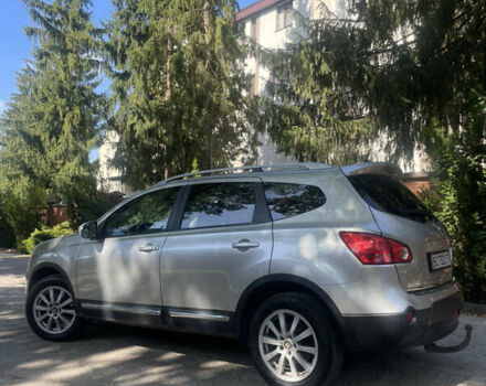 Серый Ниссан Кашкай 2, объемом двигателя 2 л и пробегом 308 тыс. км за 10400 $, фото 4 на Automoto.ua