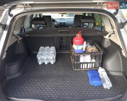 Сірий Ніссан Кашкай 2, об'ємом двигуна 2 л та пробігом 120 тис. км за 11800 $, фото 9 на Automoto.ua