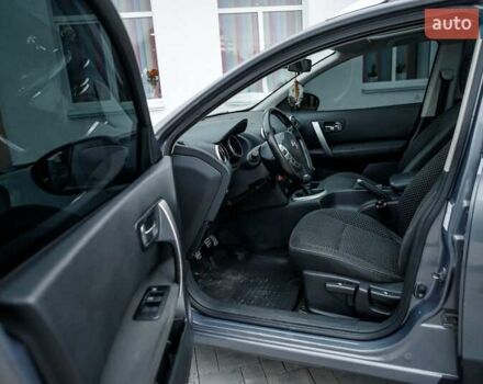 Сірий Ніссан Кашкай 2, об'ємом двигуна 1.46 л та пробігом 320 тис. км за 8600 $, фото 16 на Automoto.ua