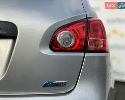 Серый Ниссан Кашкай 2, объемом двигателя 2 л и пробегом 241 тыс. км за 9999 $, фото 74 на Automoto.ua