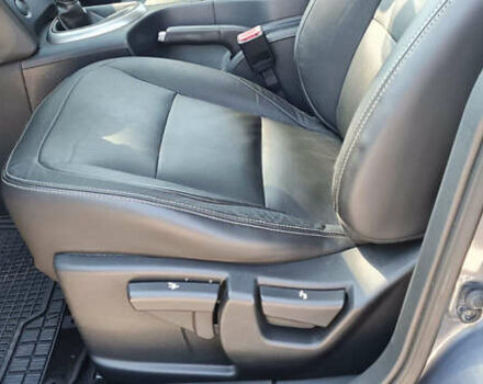 Серый Ниссан Кашкай 2, объемом двигателя 2 л и пробегом 175 тыс. км за 9900 $, фото 17 на Automoto.ua