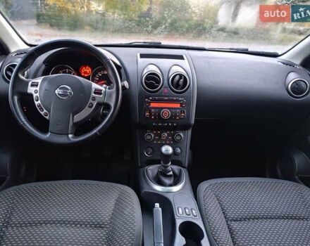 Ниссан Кашкай 2 2009 в Житомире на Automoto.ua Серый Ниссан Кашкай 2, объемом двигателя 1.5 л и пробегом 239 тыс. км за 8990 $, фото 11 на Automoto.ua
