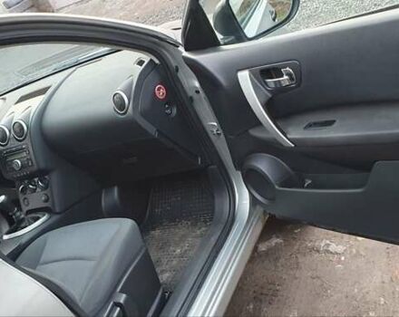 Серый Ниссан Кашкай 2, объемом двигателя 1.46 л и пробегом 193 тыс. км за 8800 $, фото 30 на Automoto.ua