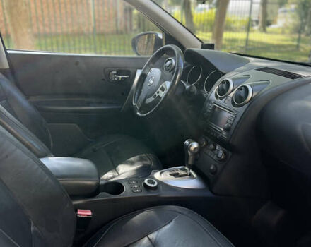 Серый Ниссан Кашкай 2, объемом двигателя 2 л и пробегом 308 тыс. км за 10400 $, фото 9 на Automoto.ua