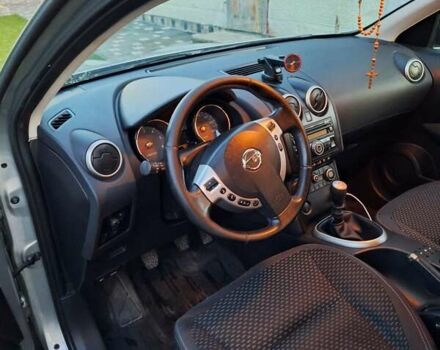 Серый Ниссан Кашкай 2, объемом двигателя 1.5 л и пробегом 260 тыс. км за 8500 $, фото 10 на Automoto.ua