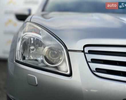 Серый Ниссан Кашкай 2, объемом двигателя 2 л и пробегом 241 тыс. км за 9999 $, фото 57 на Automoto.ua