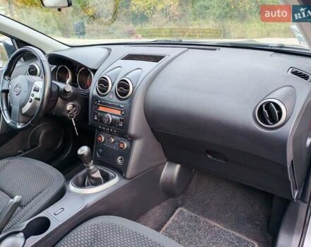 Серый Ниссан Кашкай 2, объемом двигателя 1.5 л и пробегом 234 тыс. км за 8999 $, фото 51 на Automoto.ua