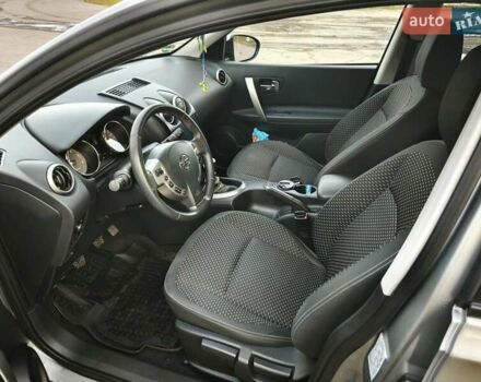 Серый Ниссан Кашкай 2, объемом двигателя 2 л и пробегом 212 тыс. км за 10000 $, фото 26 на Automoto.ua