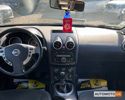 Серый Ниссан Кашкай 2, объемом двигателя 1.5 л и пробегом 230 тыс. км за 9999 $, фото 14 на Automoto.ua