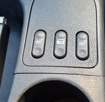 Серый Ниссан Кашкай 2, объемом двигателя 2 л и пробегом 175 тыс. км за 9900 $, фото 22 на Automoto.ua