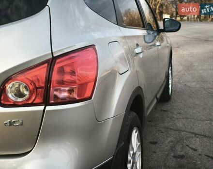 Серый Ниссан Кашкай 2, объемом двигателя 2 л и пробегом 212 тыс. км за 10000 $, фото 17 на Automoto.ua