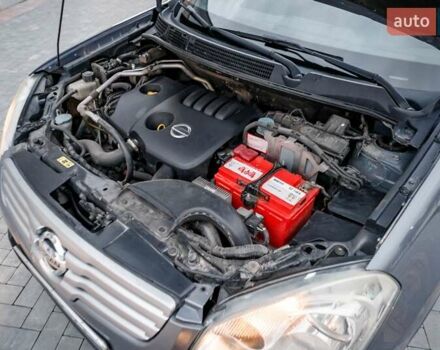 Сірий Ніссан Кашкай 2, об'ємом двигуна 1.46 л та пробігом 320 тис. км за 8600 $, фото 35 на Automoto.ua