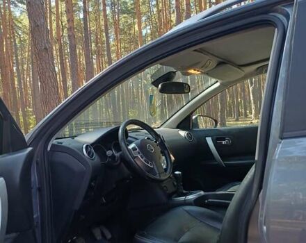 Сірий Ніссан Кашкай 2, об'ємом двигуна 2 л та пробігом 265 тис. км за 8900 $, фото 2 на Automoto.ua