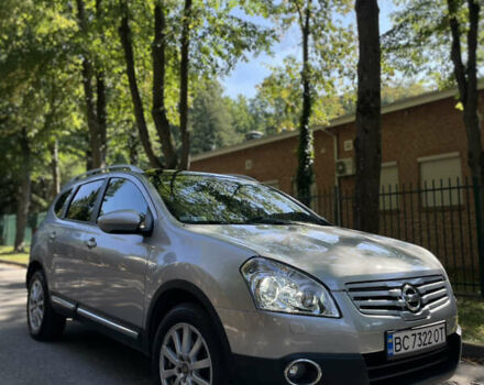 Серый Ниссан Кашкай 2, объемом двигателя 2 л и пробегом 308 тыс. км за 10400 $, фото 1 на Automoto.ua