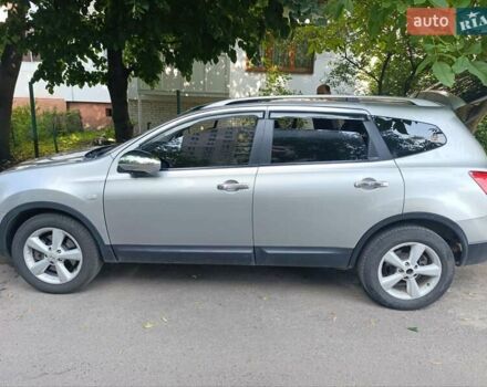 Серый Ниссан Кашкай 2, объемом двигателя 2 л и пробегом 245 тыс. км за 7900 $, фото 2 на Automoto.ua