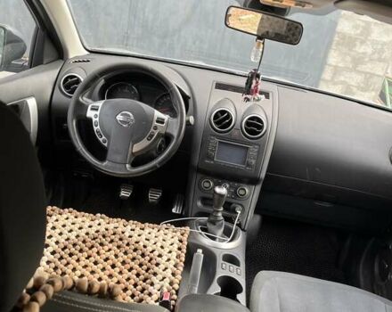 Серый Ниссан Кашкай 2, объемом двигателя 1.5 л и пробегом 242 тыс. км за 9900 $, фото 3 на Automoto.ua