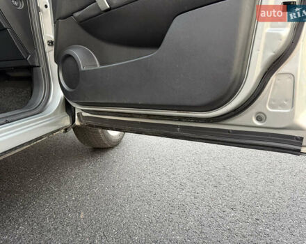 Сірий Ніссан Кашкай 2, об'ємом двигуна 1.6 л та пробігом 205 тис. км за 9777 $, фото 79 на Automoto.ua