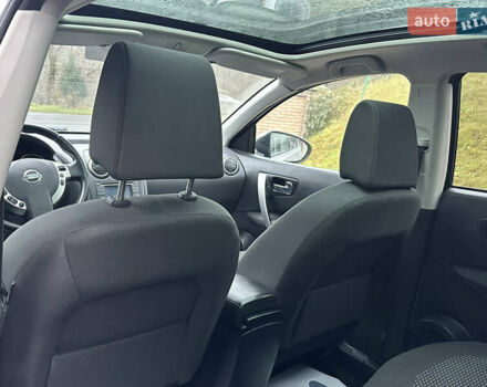 Серый Ниссан Кашкай 2, объемом двигателя 1.6 л и пробегом 107 тыс. км за 8950 $, фото 64 на Automoto.ua