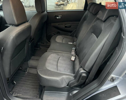 Сірий Ніссан Кашкай 2, об'ємом двигуна 2 л та пробігом 236 тис. км за 9350 $, фото 25 на Automoto.ua