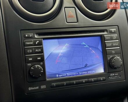 Сірий Ніссан Кашкай 2, об'ємом двигуна 2 л та пробігом 84 тис. км за 12500 $, фото 102 на Automoto.ua