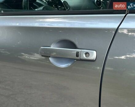 Серый Ниссан Кашкай 2, объемом двигателя 1.5 л и пробегом 252 тыс. км за 10490 $, фото 4 на Automoto.ua