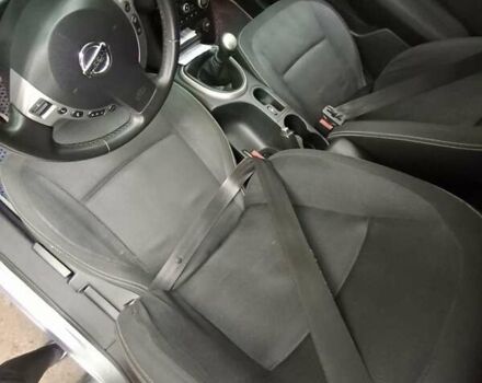 Серый Ниссан Кашкай 2, объемом двигателя 1.6 л и пробегом 257 тыс. км за 10400 $, фото 20 на Automoto.ua