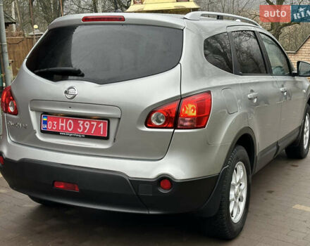 Серый Ниссан Кашкай 2, объемом двигателя 1.6 л и пробегом 107 тыс. км за 8950 $, фото 5 на Automoto.ua