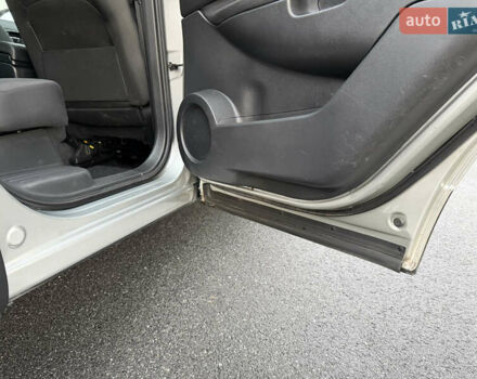 Сірий Ніссан Кашкай 2, об'ємом двигуна 1.6 л та пробігом 205 тис. км за 9777 $, фото 78 на Automoto.ua