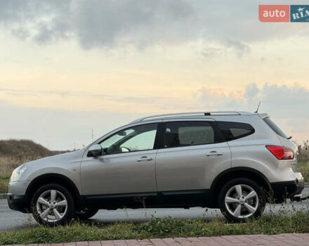 Сірий Ніссан Кашкай 2, об'ємом двигуна 1.6 л та пробігом 205 тис. км за 9777 $, фото 6 на Automoto.ua