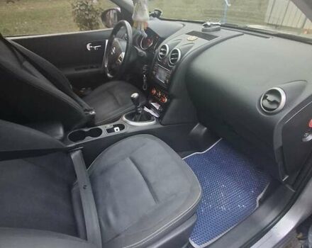 Серый Ниссан Кашкай 2, объемом двигателя 1.6 л и пробегом 257 тыс. км за 10400 $, фото 46 на Automoto.ua