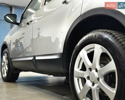 Сірий Ніссан Кашкай 2, об'ємом двигуна 2 л та пробігом 84 тис. км за 12500 $, фото 25 на Automoto.ua