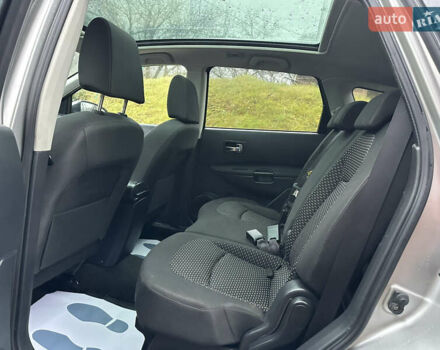 Серый Ниссан Кашкай 2, объемом двигателя 1.6 л и пробегом 107 тыс. км за 8950 $, фото 26 на Automoto.ua