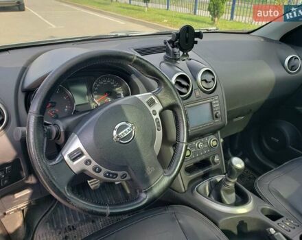 Сірий Ніссан Кашкай 2, об'ємом двигуна 1.5 л та пробігом 230 тис. км за 10700 $, фото 12 на Automoto.ua