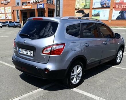 Серый Ниссан Кашкай 2, объемом двигателя 2 л и пробегом 263 тыс. км за 12200 $, фото 3 на Automoto.ua