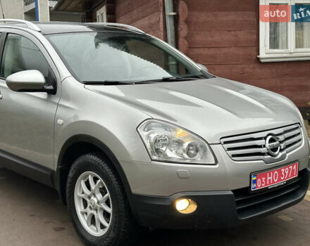 Серый Ниссан Кашкай 2, объемом двигателя 1.6 л и пробегом 107 тыс. км за 8950 $, фото 2 на Automoto.ua