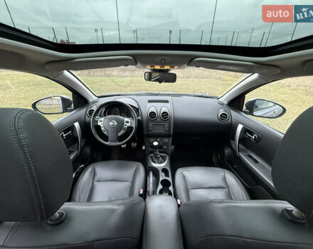 Сірий Ніссан Кашкай 2, об'ємом двигуна 1.5 л та пробігом 200 тис. км за 12100 $, фото 23 на Automoto.ua