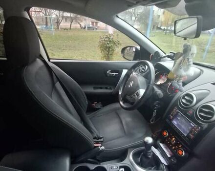 Серый Ниссан Кашкай 2, объемом двигателя 1.6 л и пробегом 257 тыс. км за 10400 $, фото 49 на Automoto.ua