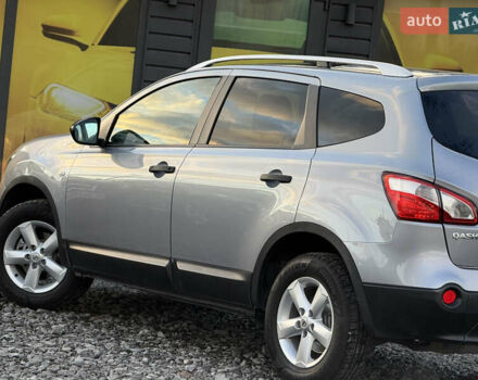 Сірий Ніссан Кашкай 2, об'ємом двигуна 1.6 л та пробігом 205 тис. км за 9999 $, фото 13 на Automoto.ua