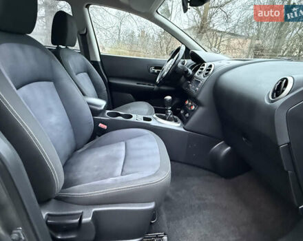 Серый Ниссан Кашкай 2, объемом двигателя 1.5 л и пробегом 210 тыс. км за 10500 $, фото 10 на Automoto.ua