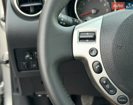 Сірий Ніссан Кашкай 2, об'ємом двигуна 1.6 л та пробігом 205 тис. км за 9777 $, фото 59 на Automoto.ua