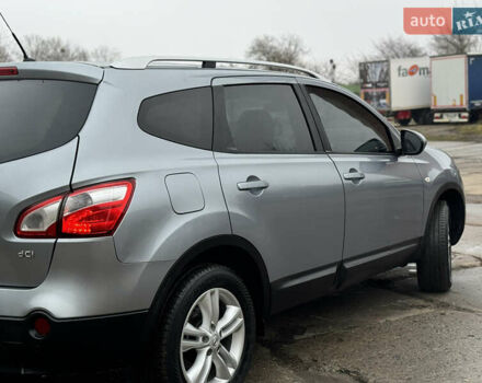 Сірий Ніссан Кашкай 2, об'ємом двигуна 2 л та пробігом 236 тис. км за 9350 $, фото 6 на Automoto.ua