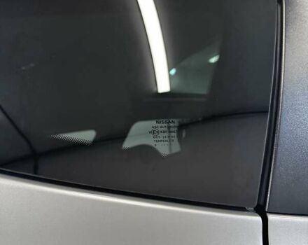 Сірий Ніссан Кашкай 2, об'ємом двигуна 2 л та пробігом 84 тис. км за 12500 $, фото 46 на Automoto.ua