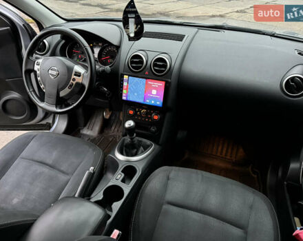 Сірий Ніссан Кашкай 2, об'ємом двигуна 2 л та пробігом 236 тис. км за 9350 $, фото 31 на Automoto.ua