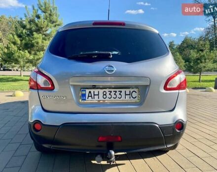 Серый Ниссан Кашкай 2, объемом двигателя 2 л и пробегом 236 тыс. км за 12000 $, фото 5 на Automoto.ua
