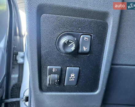 Сірий Ніссан Кашкай 2, об'ємом двигуна 1.5 л та пробігом 138 тис. км за 10700 $, фото 32 на Automoto.ua