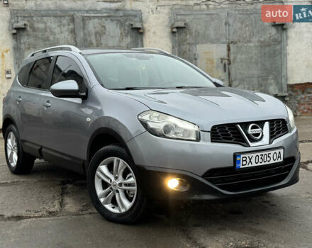 Сірий Ніссан Кашкай 2, об'ємом двигуна 2 л та пробігом 236 тис. км за 9350 $, фото 2 на Automoto.ua